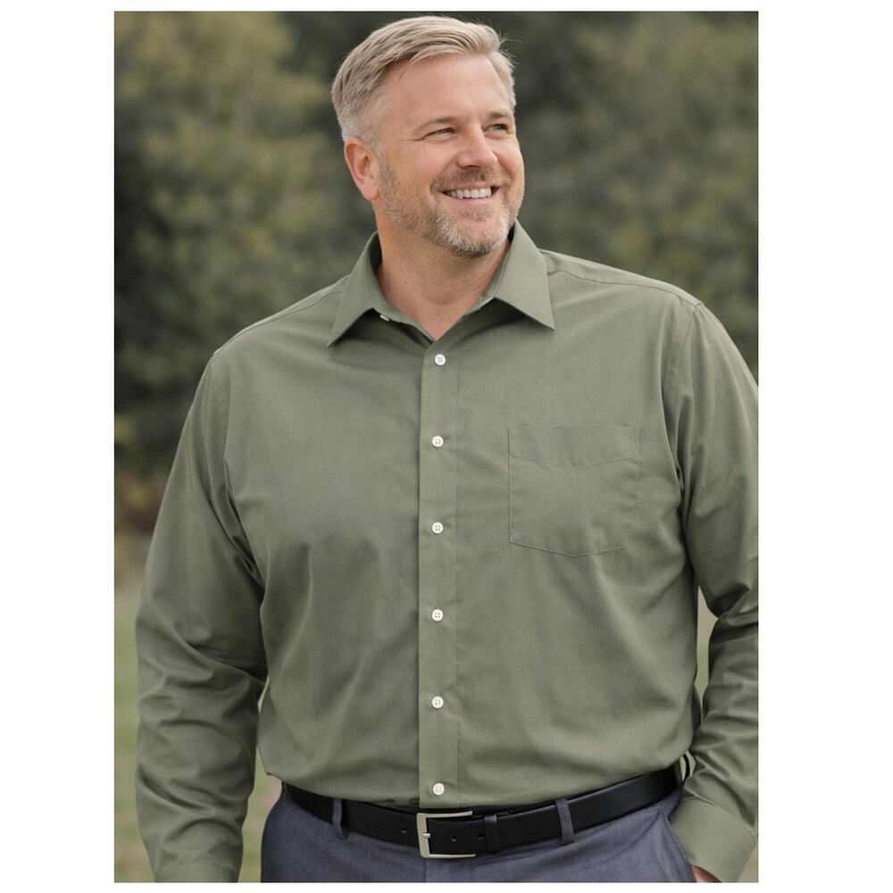 Van Heusen Mens Poplin Dress Shirt Olive Green Wrinkle Free Large 16.5 32/33 L/S